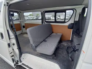 Toyota HiAce 2021 White