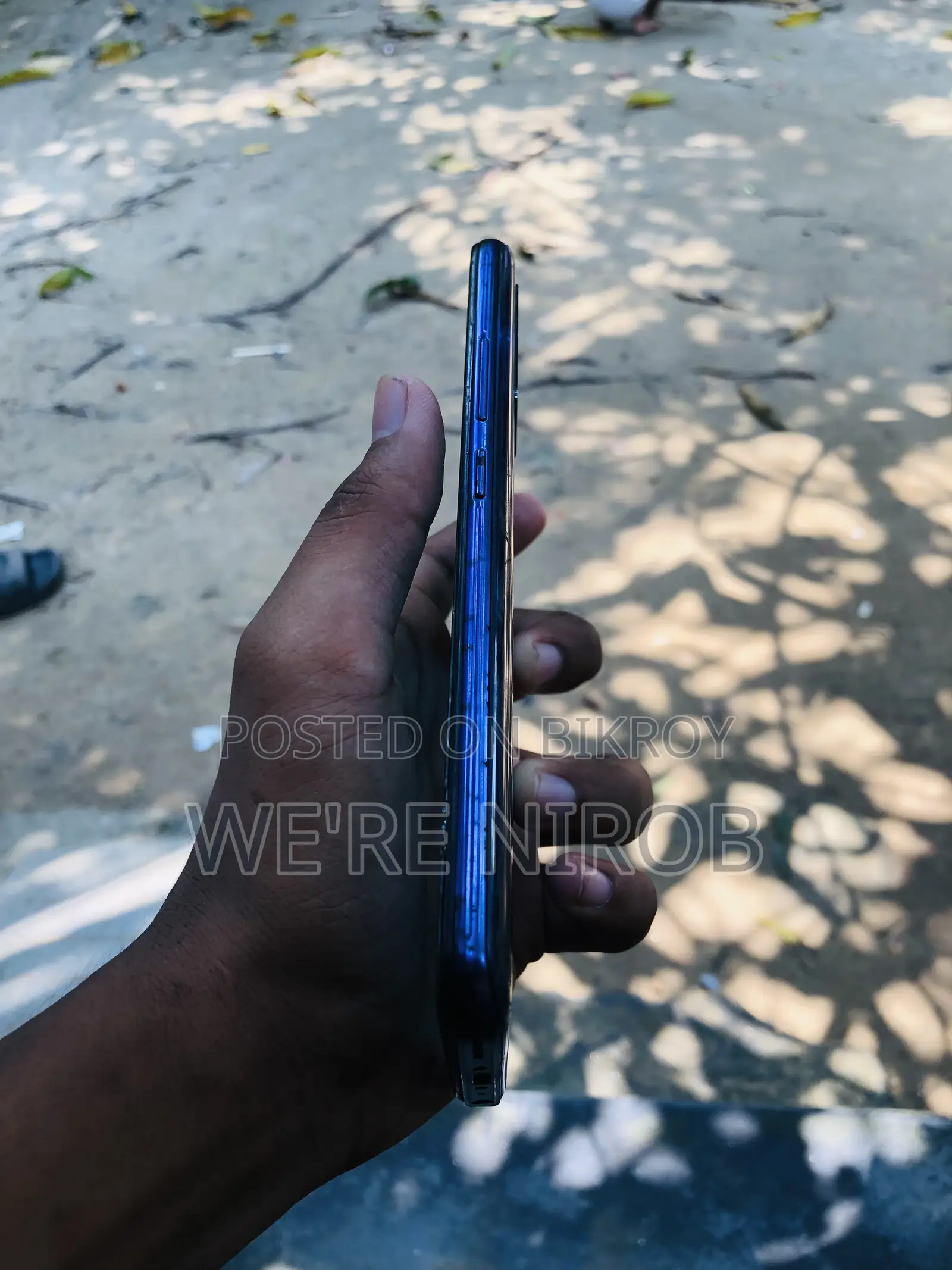 Vivo Y50 128 GB Blue