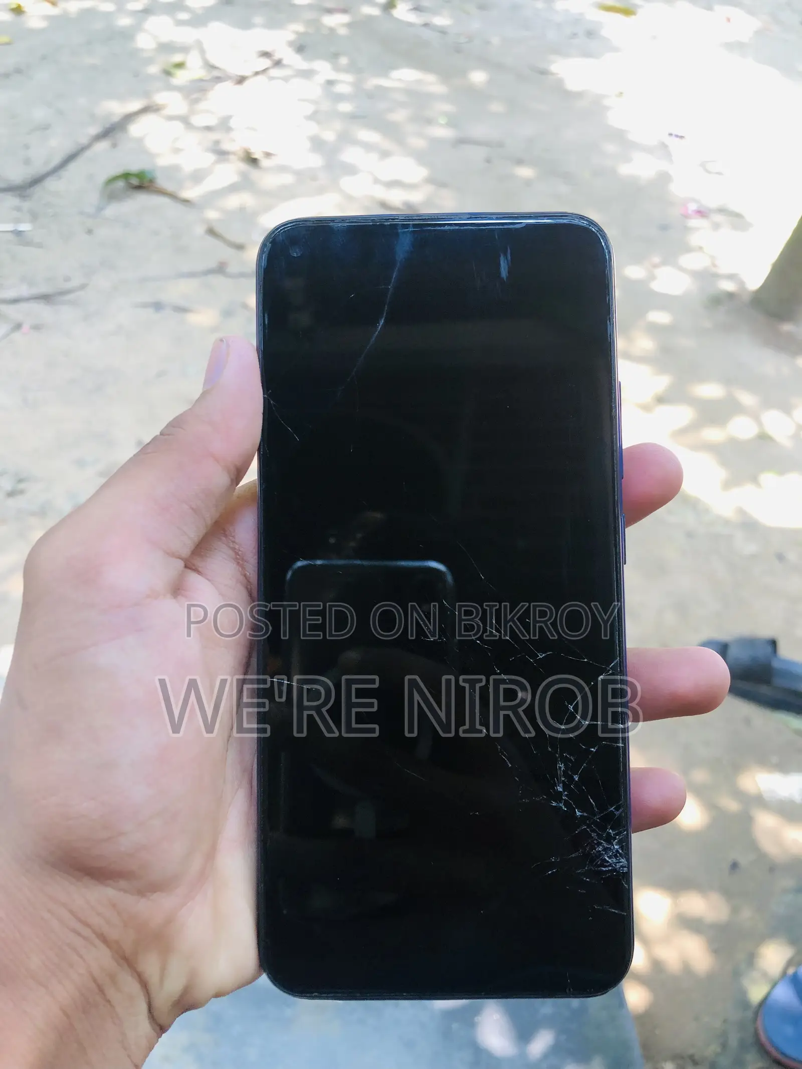 Vivo Y50 128 GB Blue