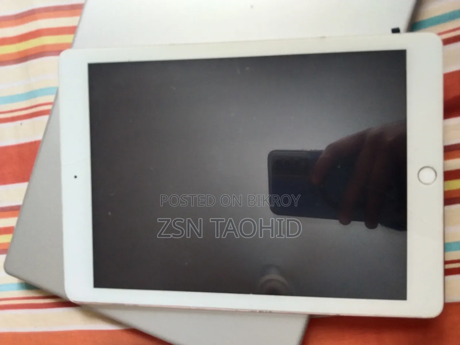 Apple iPad Pro 9.7 (2016) 8 GB Silver