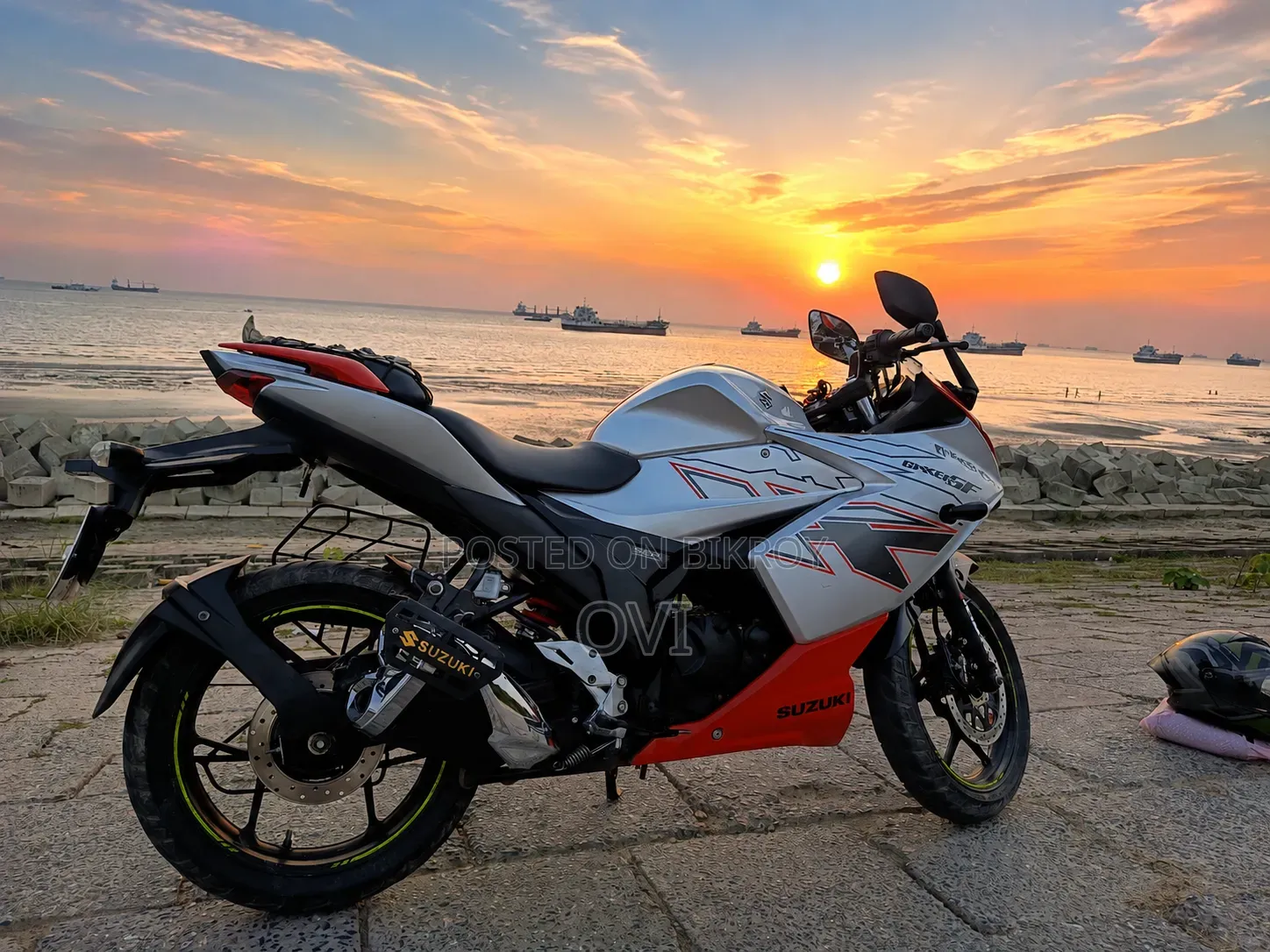 Suzuki Gixxer SF 2023 Silver