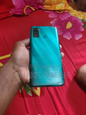 Walton 32 GB Green