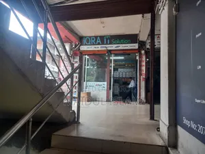 Shop Sale in Zindabazar