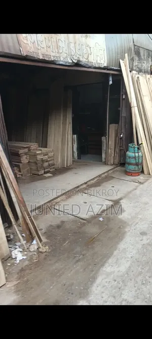 Suitable for shops, mills, factories, or godowns.