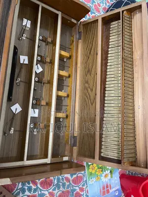 A harmonium will be sold.