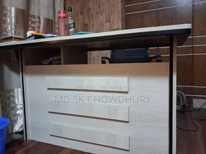 Office Premium Table, Executive Chair and Visitor Chair