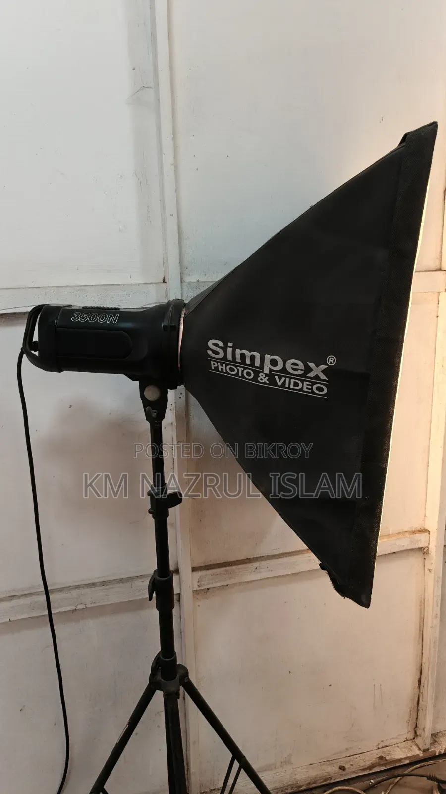 Simpex Pro Photo and Video Flashlight