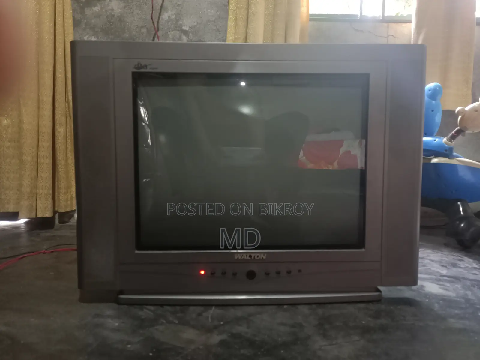 Walton TV, Walton 21" Color TV (WPF21T2)