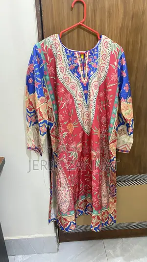 Women’s Dress / Kameez