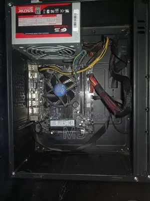Gigabyte GA-H110MSTX-HD3-ZK 8GB Intel Core I5 SSD 256GB