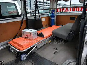 Toyota HiAce 2020 Silver