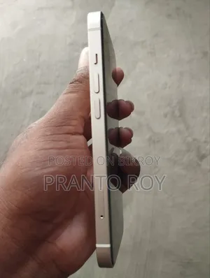 Apple iPhone 13 128 GB White