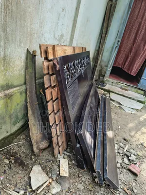 Malaysian Wood Khat/Bed