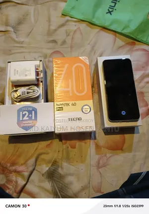 Tecno Spark 40 Pro 128 GB Silver