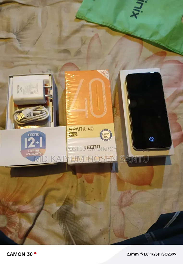 Tecno Spark 40 Pro 128 GB Silver