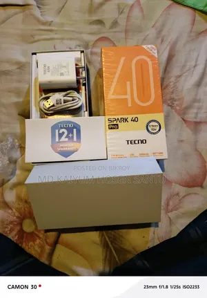 Tecno Spark 40 Pro 128 GB Silver