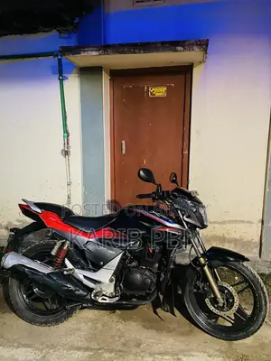 Honda CB 2015 Black