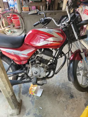 Bajaj CT 100 ES 2022 Red