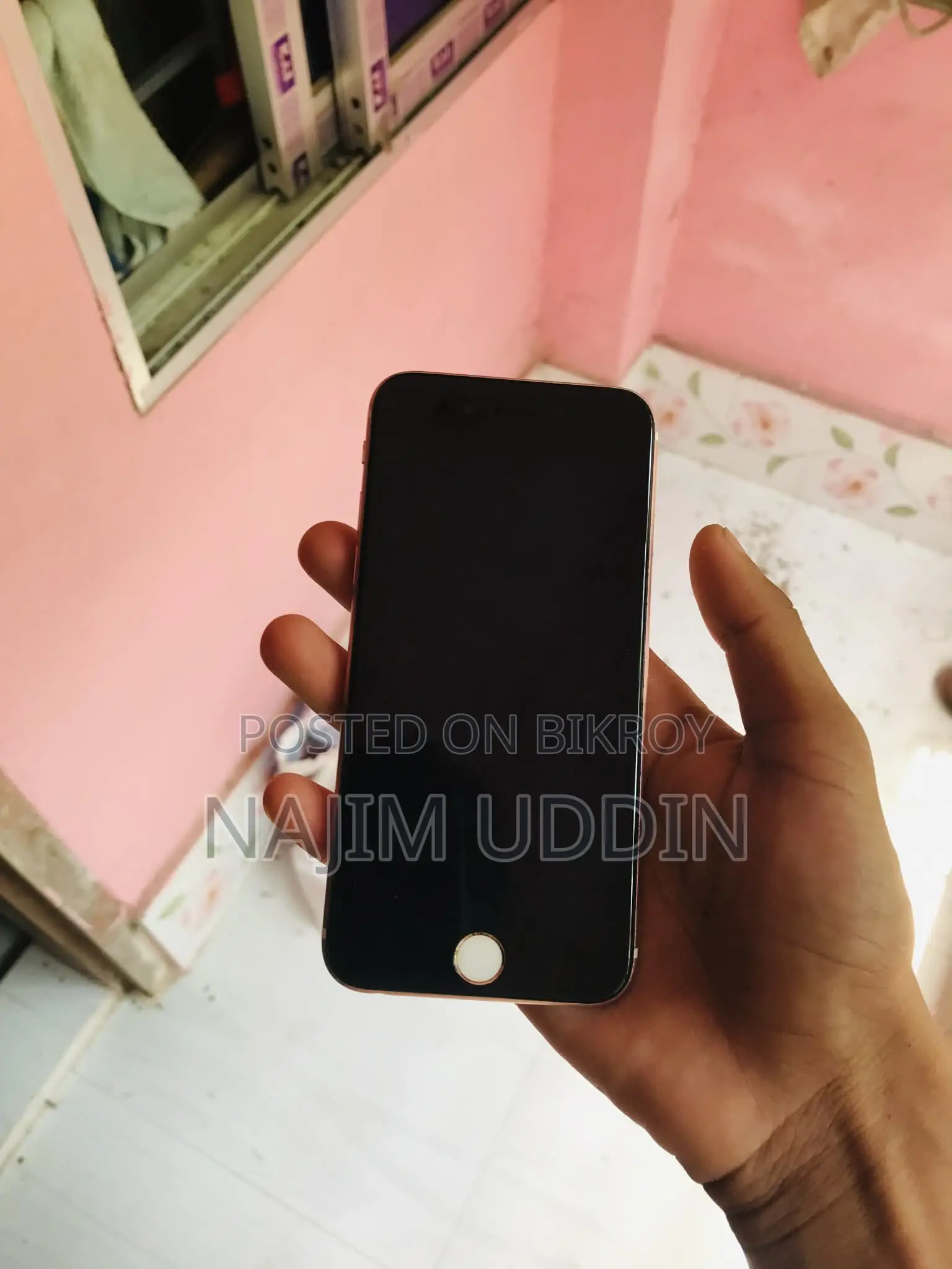 Apple iPhone 6s 64 GB Rose Gold