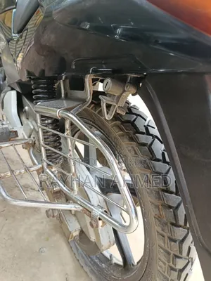 Hero Xtreme 125R 2023 Black