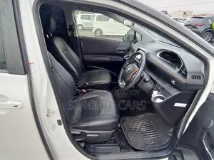 Toyota Sienta 2022 Pearl