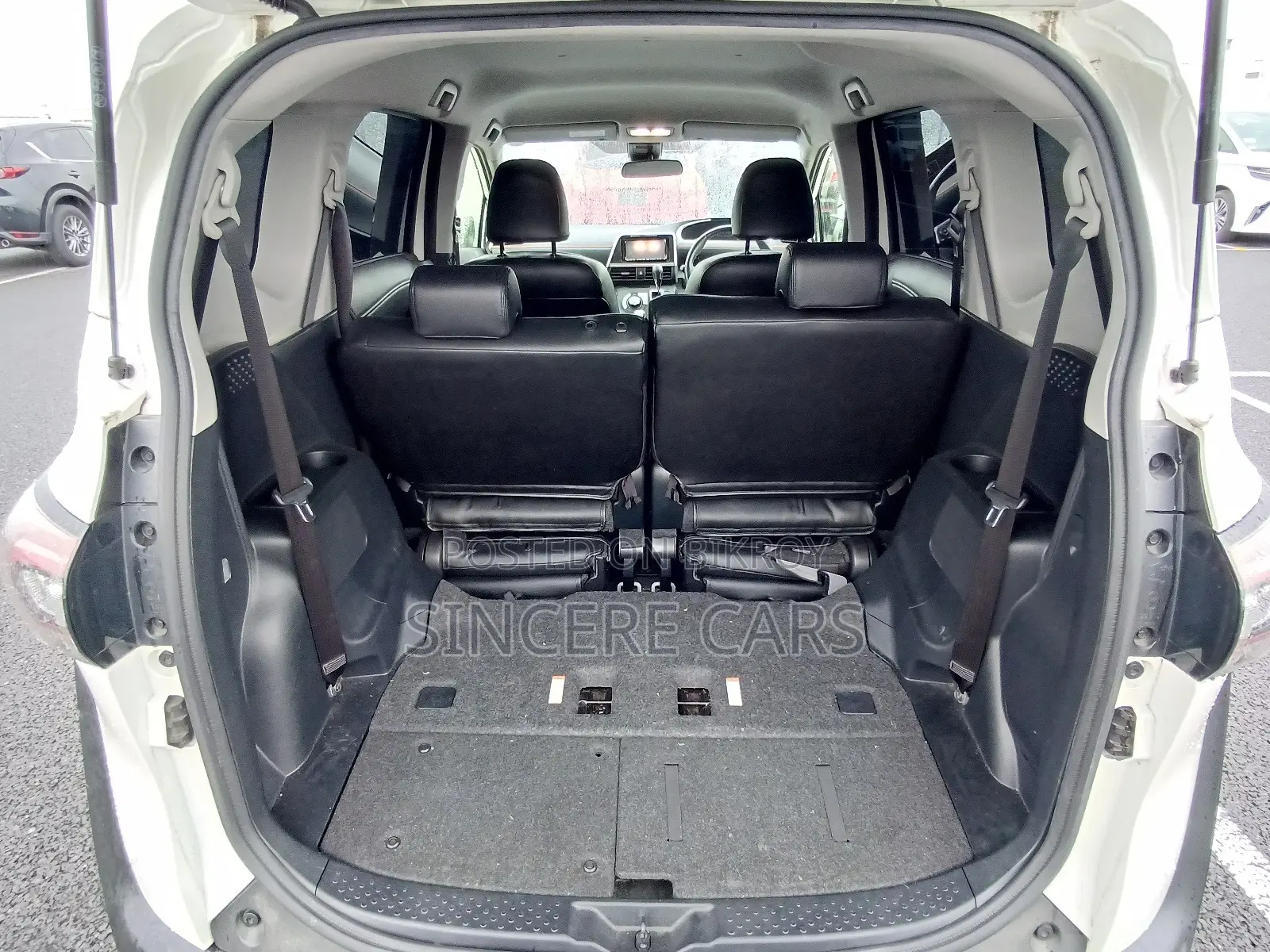 Toyota Sienta 2022 Pearl