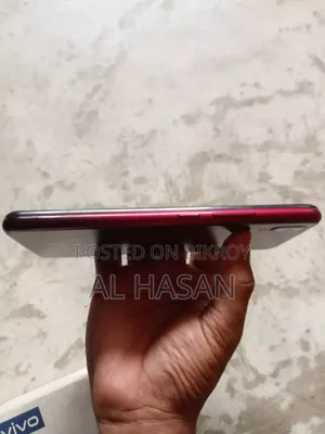 Vivo Y11 32 GB Red