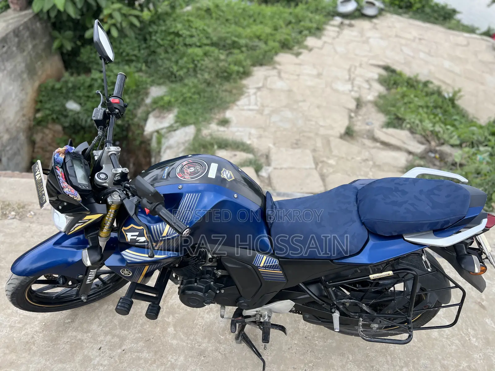 নতুন ইয়ামাহা এফজেড ২০২৩ ব্লু