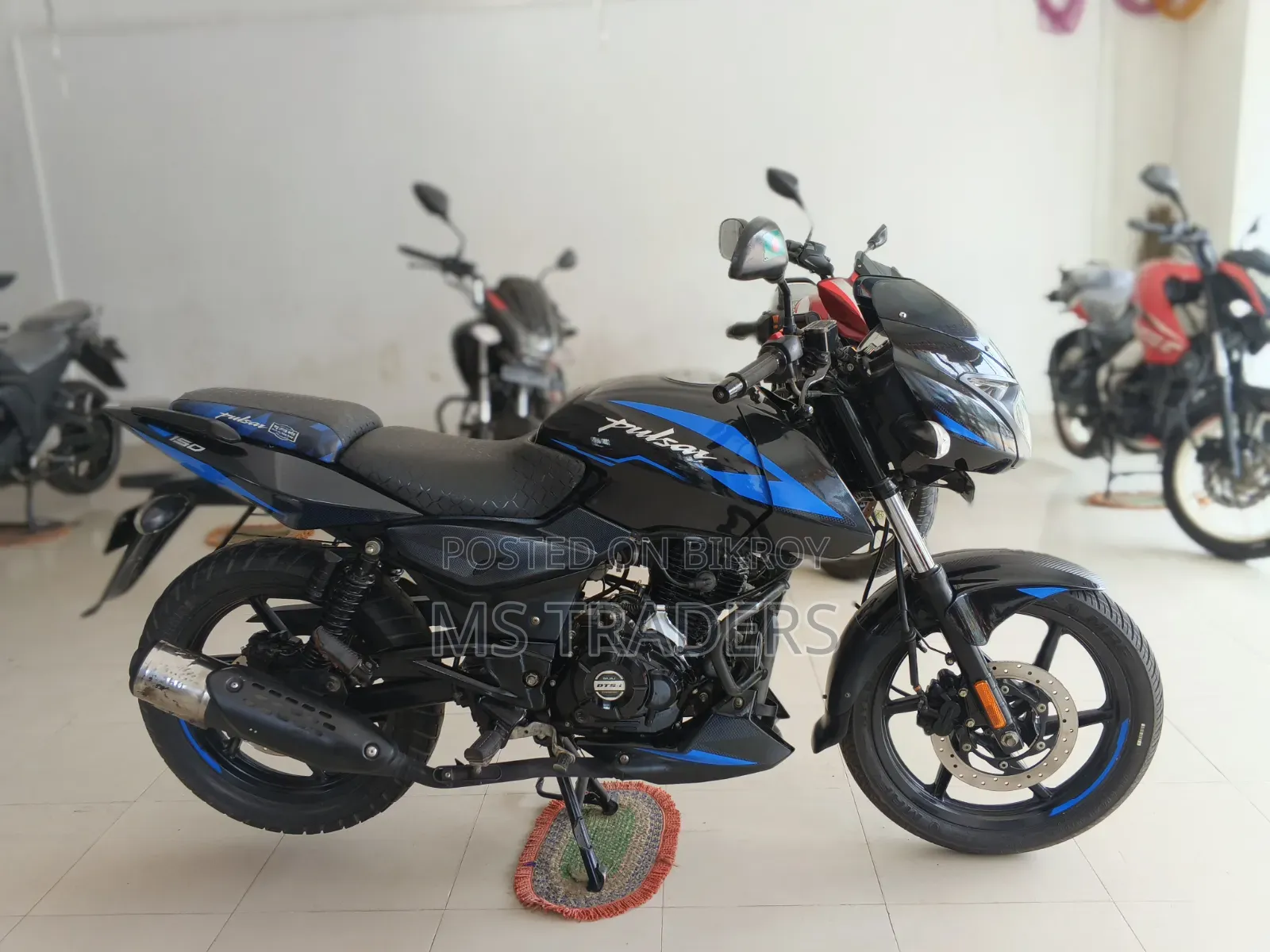 Bajaj Pulsar 150 2023 Blue