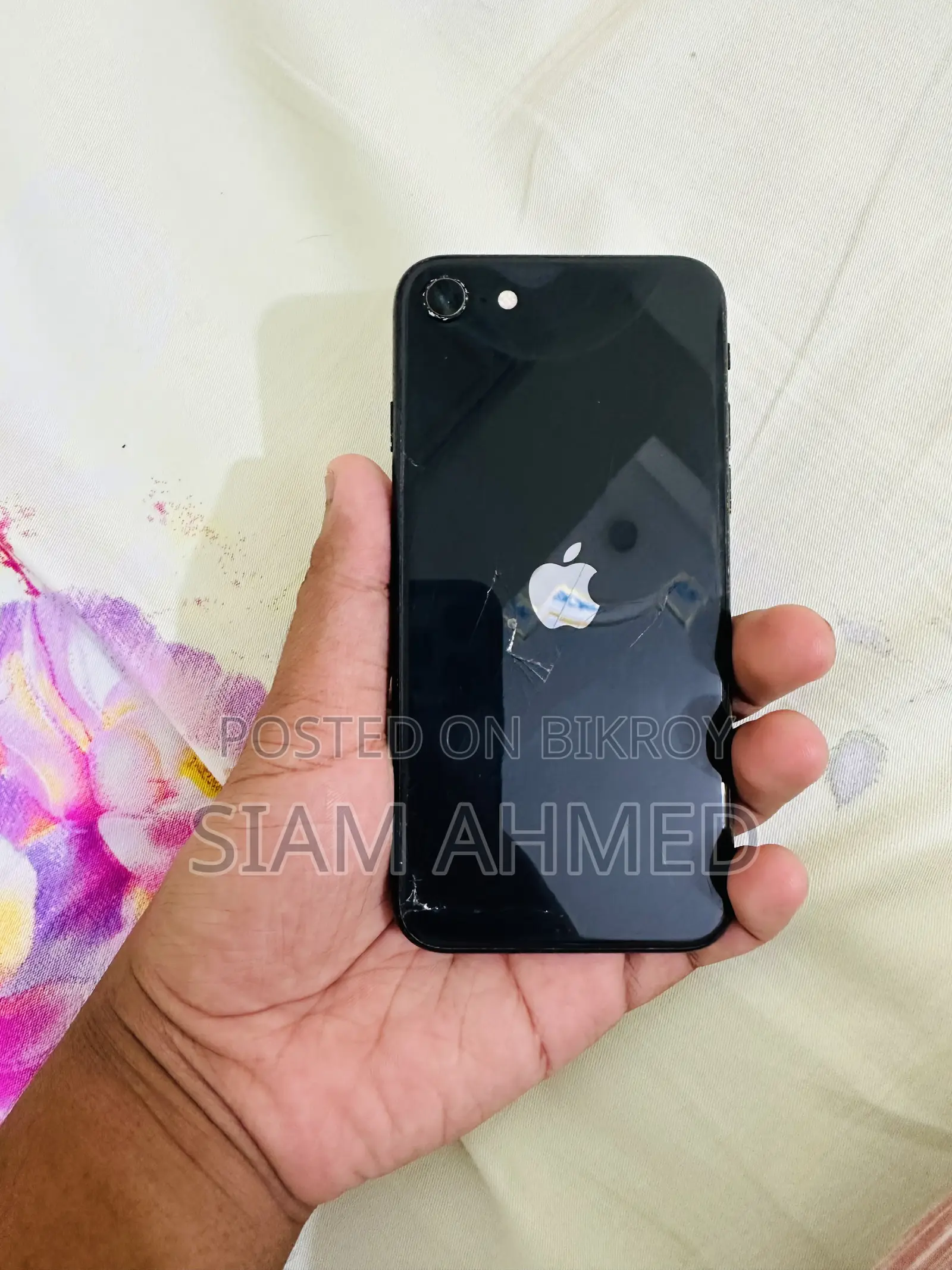 Apple iPhone SE (2020) 64 GB Black