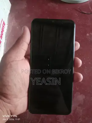 Vivo Y17 128 GB Black