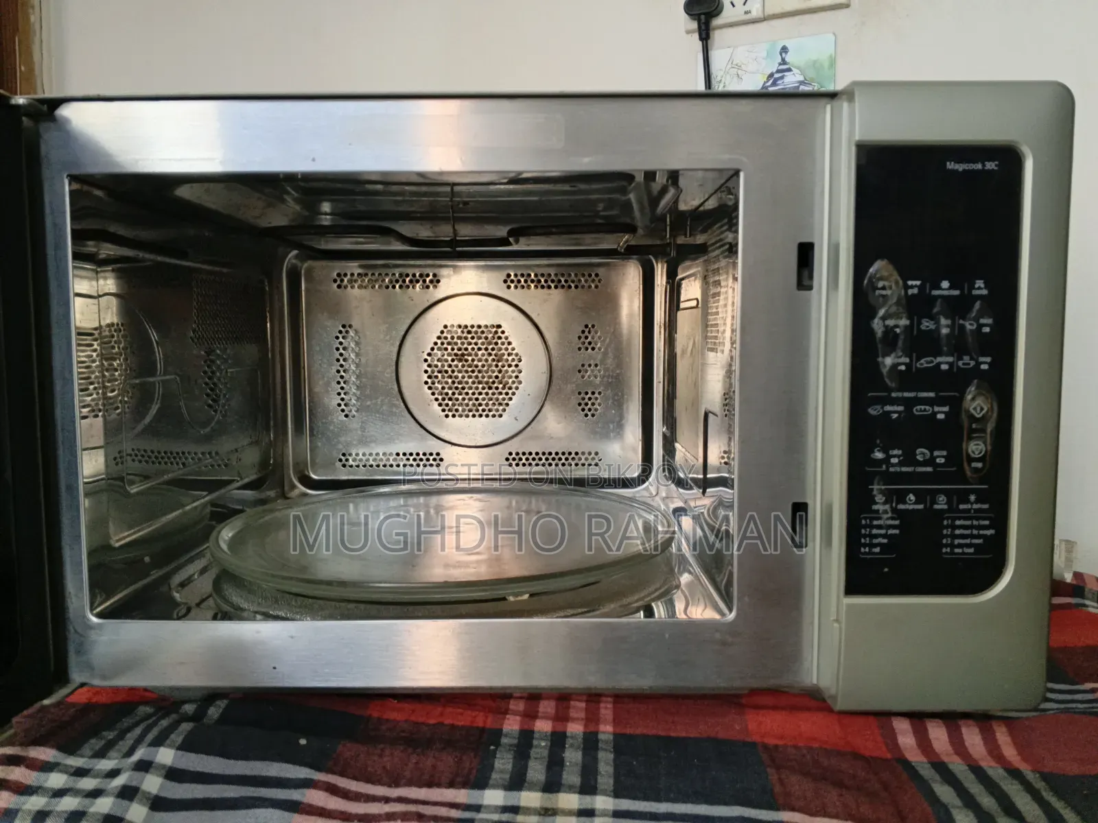 Microwave Oven