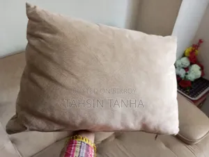 This is a 2+2+1 sofa. Includes 5 cushions. Brand new furniture.