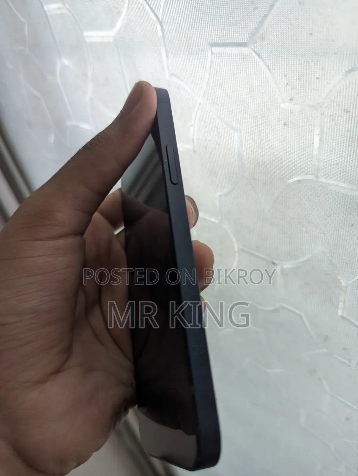 Apple iPhone 12 64 GB Black