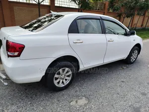 Toyota Axio 2006 White