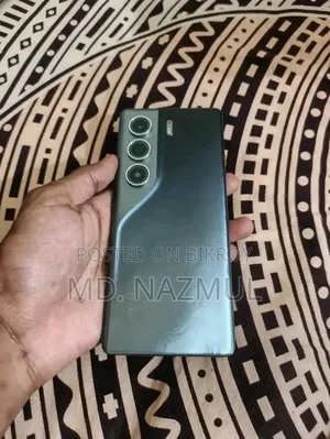 New Tecno Camon 40 Pro 4G 256 GB Silver