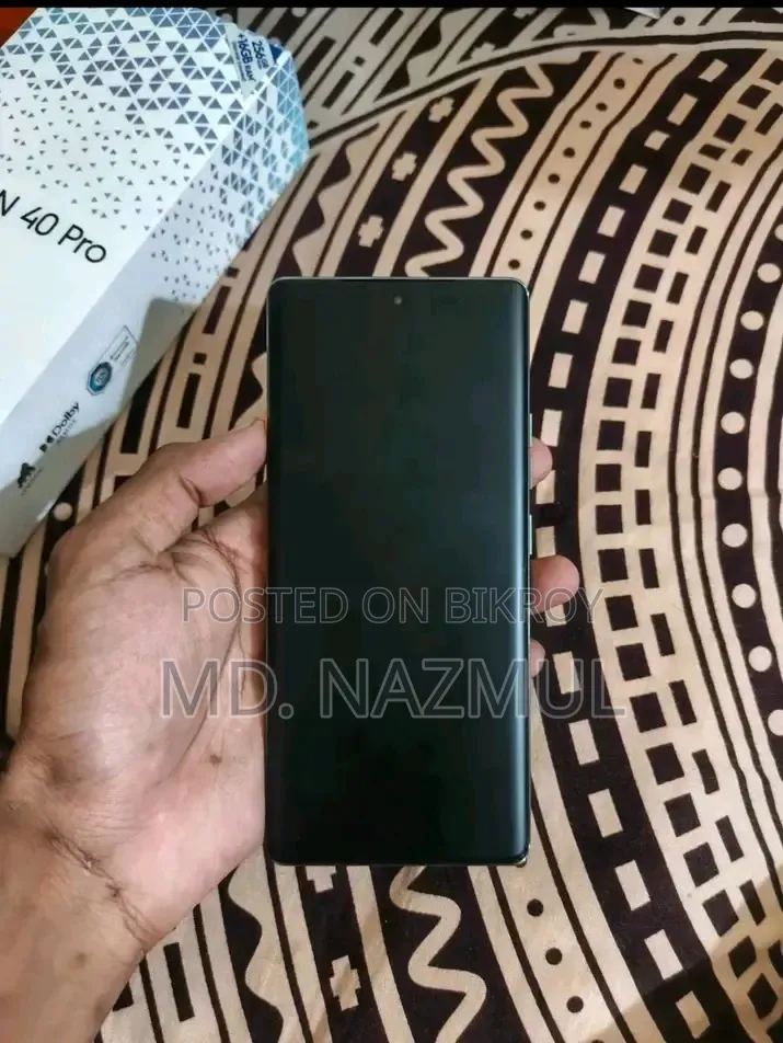 New Tecno Camon 40 Pro 4G 256 GB Silver
