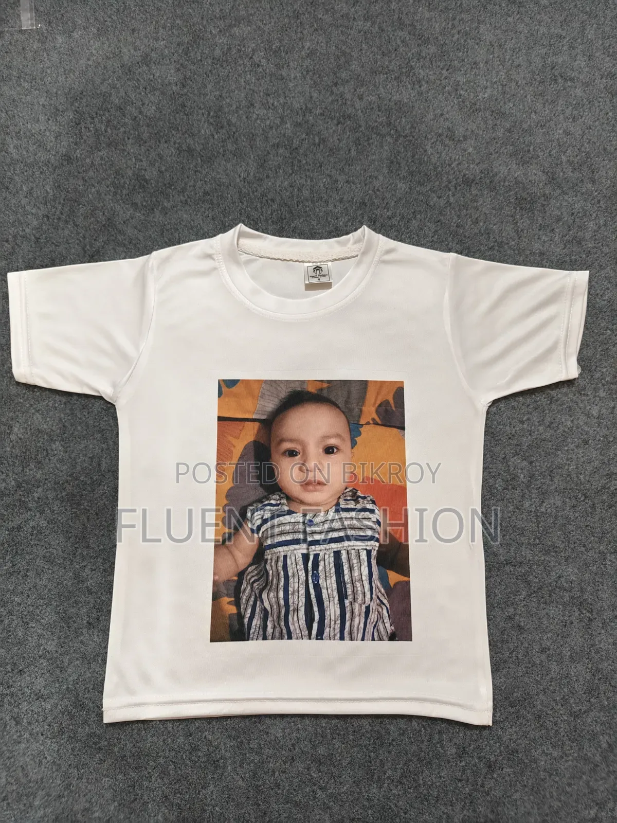 You can get a T-shirt made with your own photo.