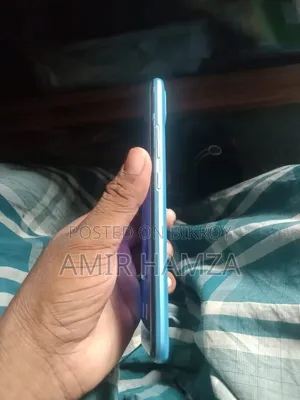 রিয়েলমি সি২১ওয়াই ৬৪ জিবি ব্লু