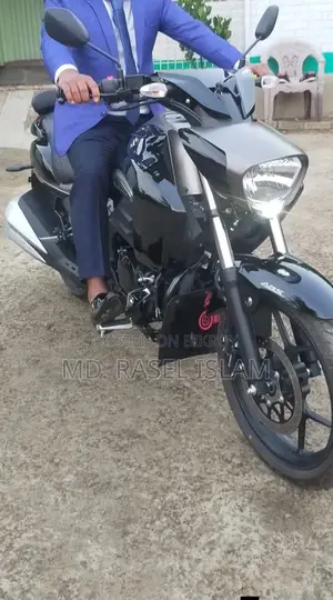 Suzuki 2020 Black