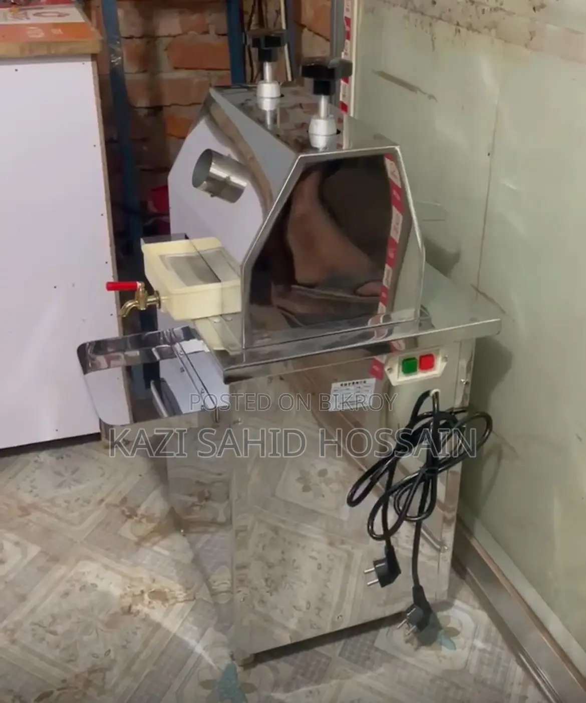 Sugarcane Juice Machine