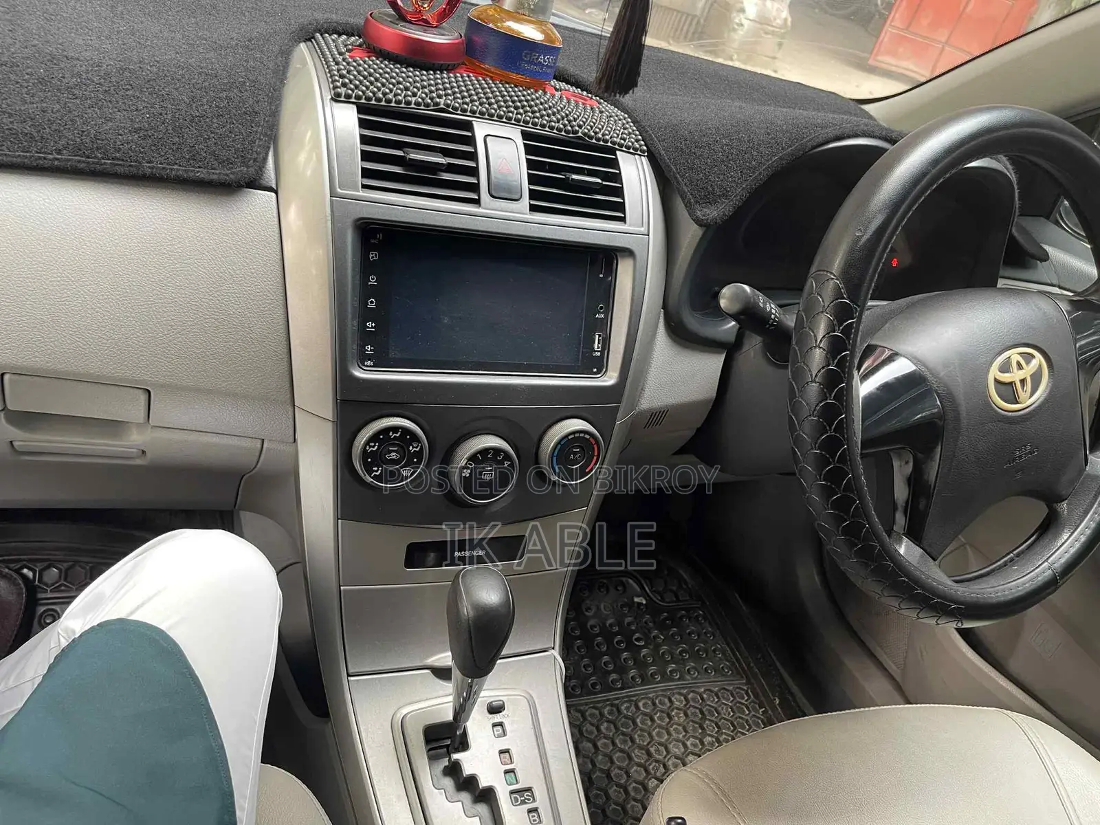 Toyota Axio 2011 Silver