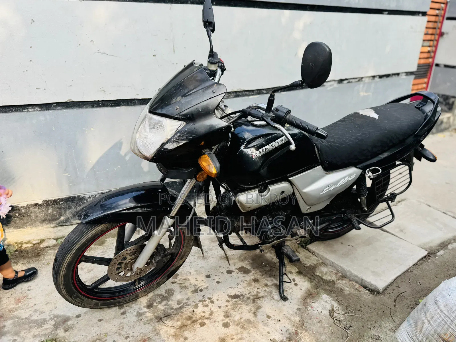 Runner Bullet 100 2020 Black
