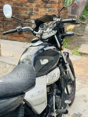 Runner Bullet 100 2020 Black