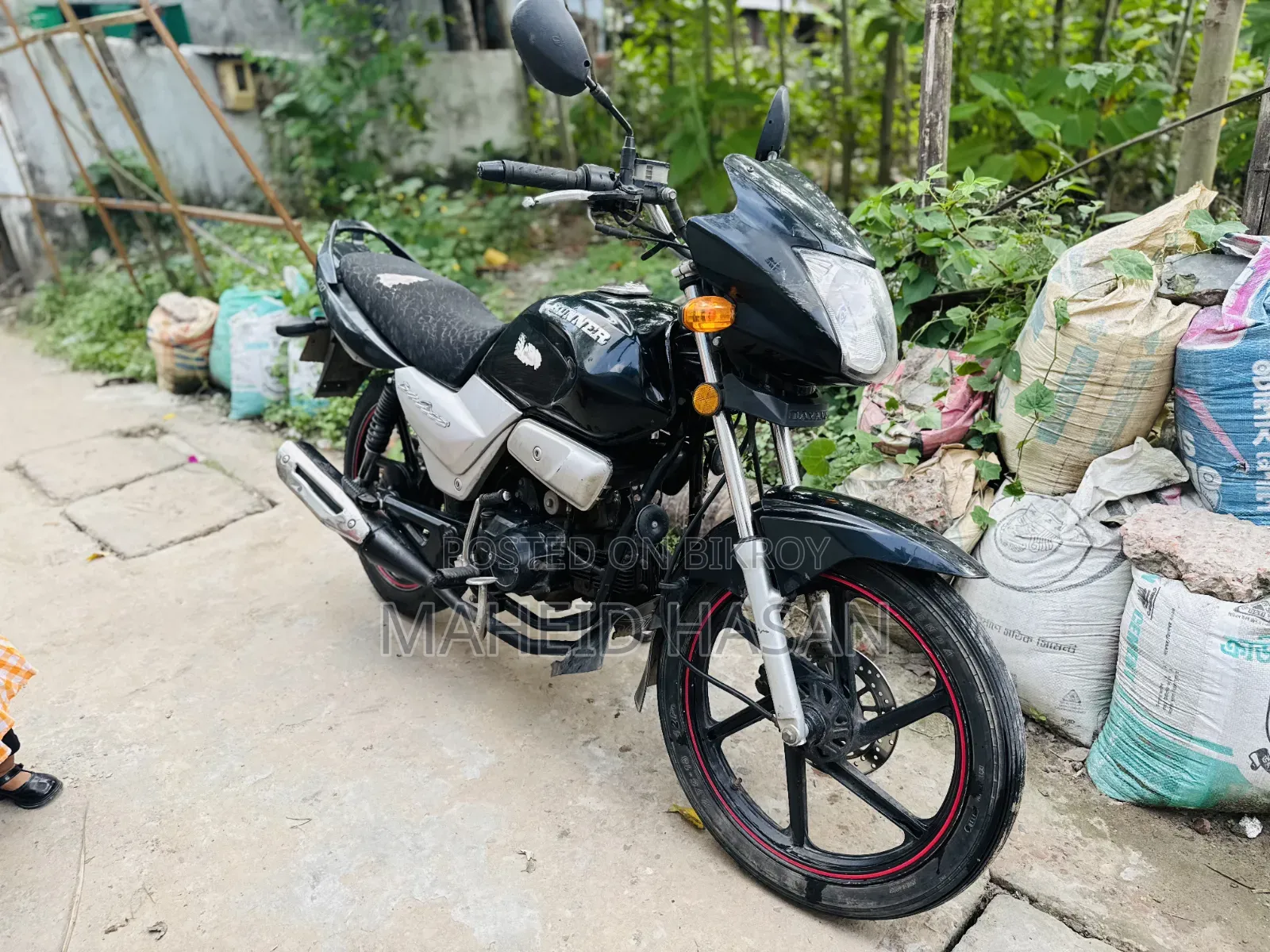 Runner Bullet 100 2020 Black