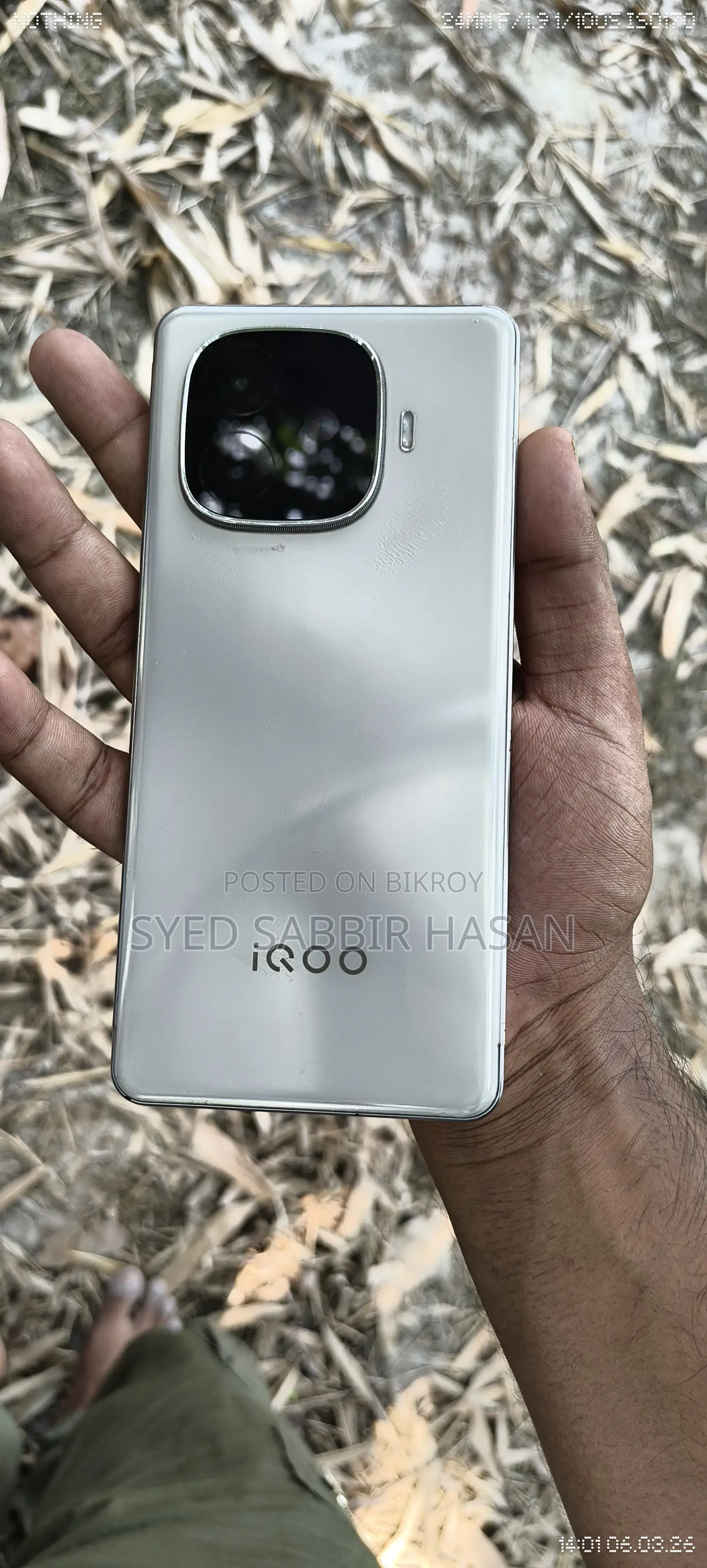 iQOO 256 GB Silver