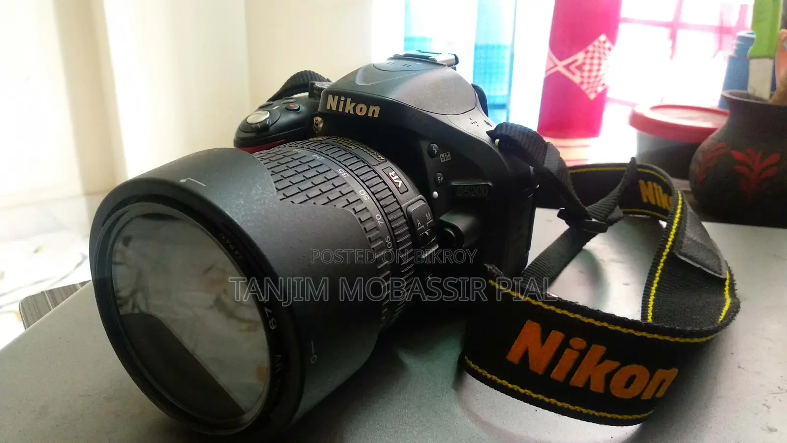 Nikon D5200 Body + 18-105mm VR Lens