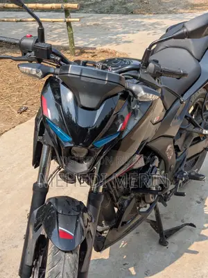 Bajaj Pulsar N160 2025 Black