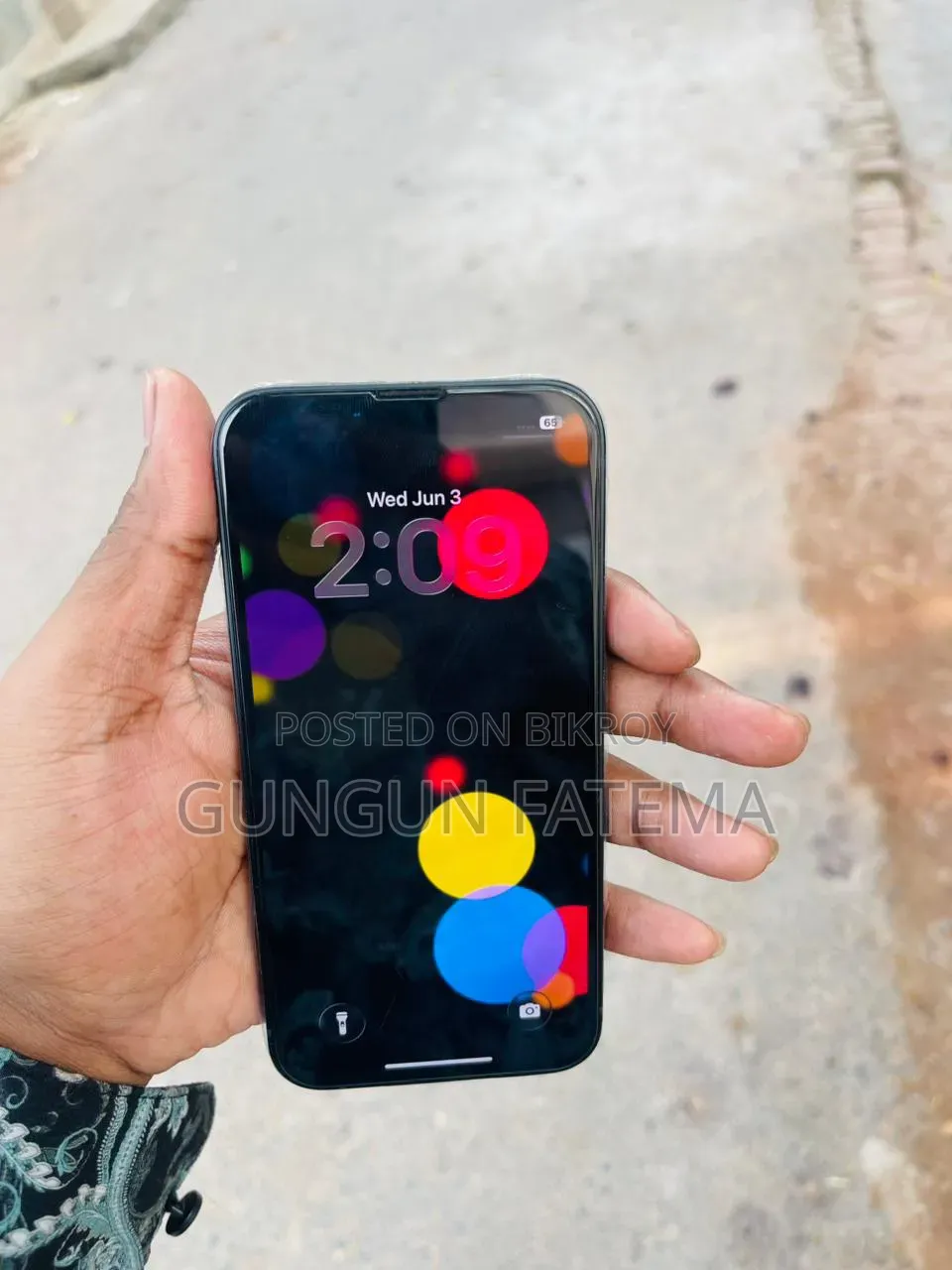 New Apple iPhone 16e 128 GB Black