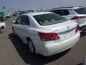 Toyota Premio 1.5 FWD 2021 Pearl
